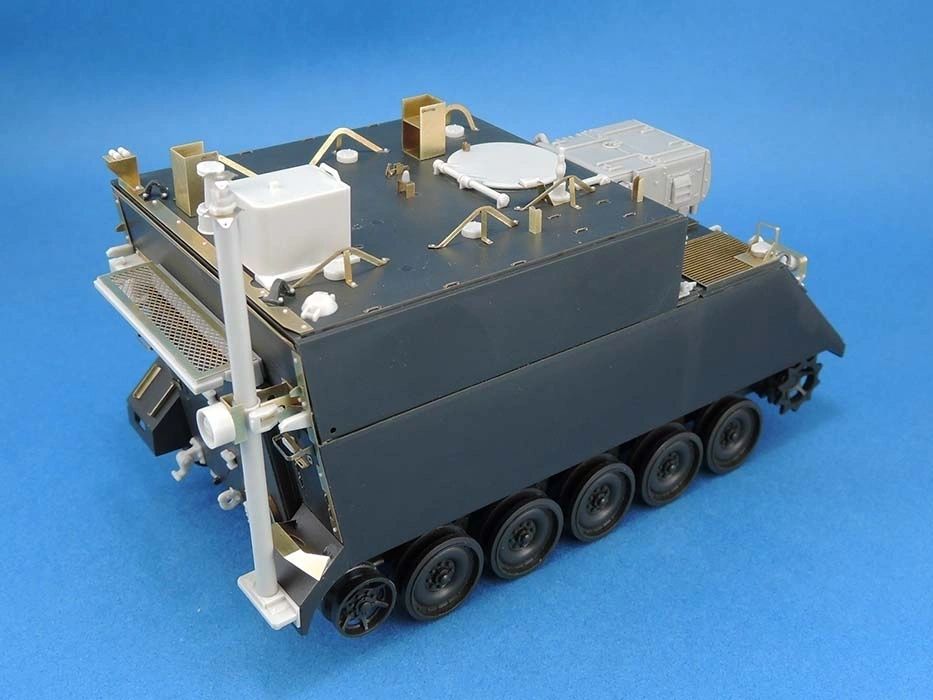 Legend Productions M1068A3 Conversion set (for Tamiya M577)