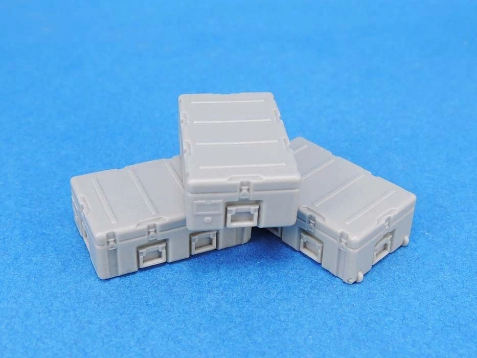 Legend Productions 1/35 Medical Case Type 3 set (8each)