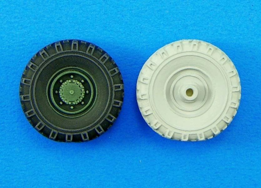 Legend Productions 1/35 AS-LAV Wheel set (Sagged)